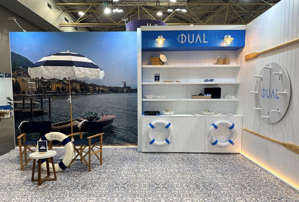 DUAL’s Steadfast Convention Stand